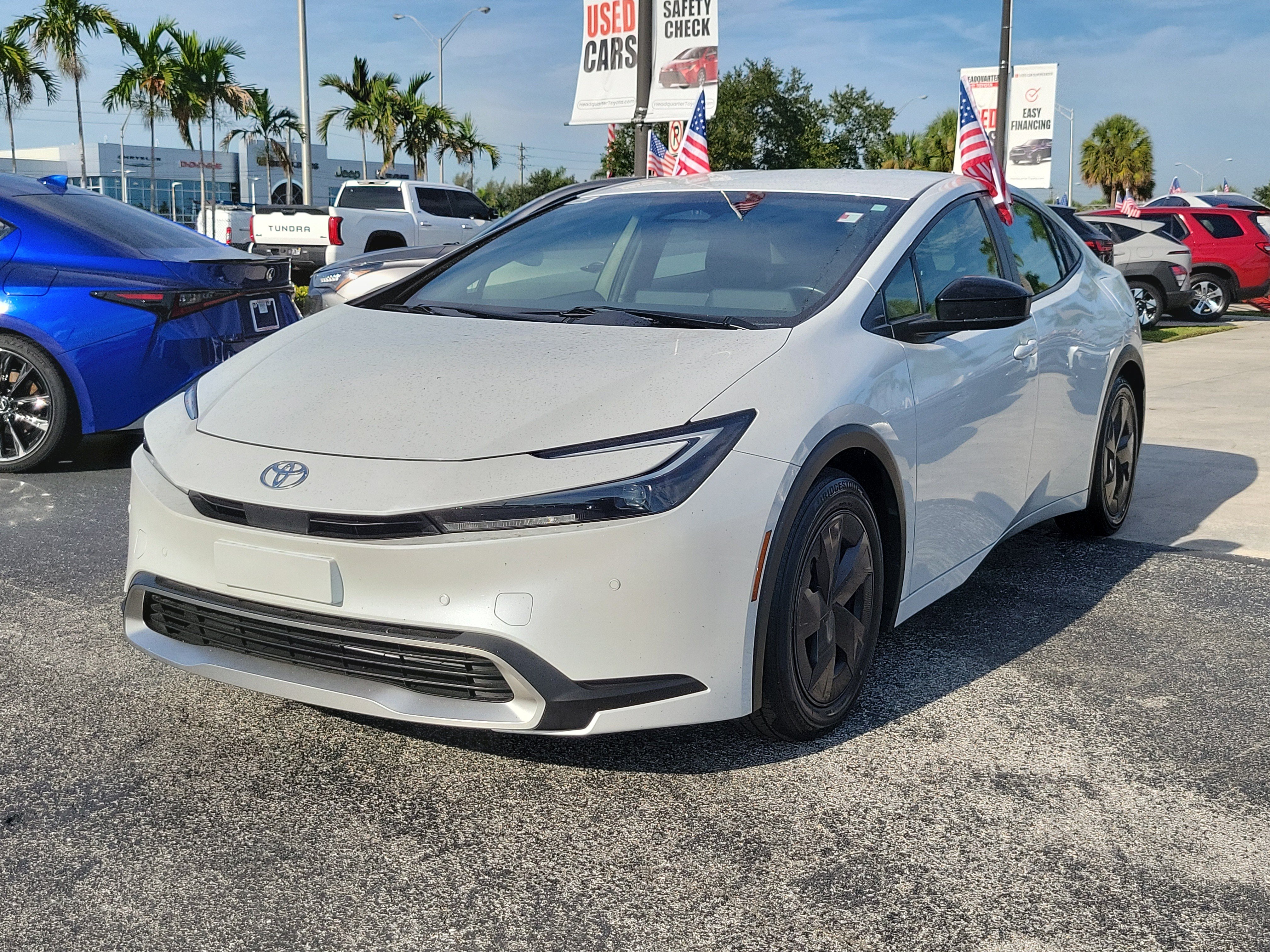 Used 2024 Toyota Prius Prime FWD image 5