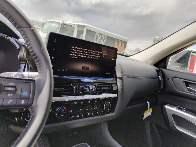 New 2026 Nissan Pathfinder SL AWD/4WD image 21