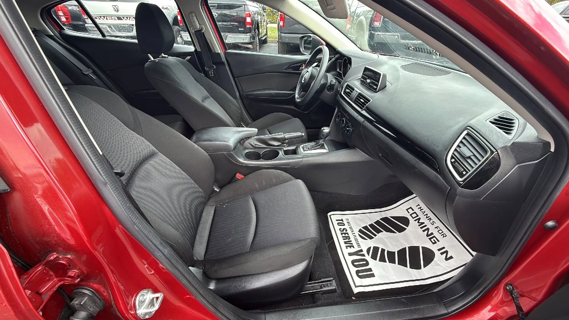 Used 2014 MAZDA MAZDA3 i Sport image 17