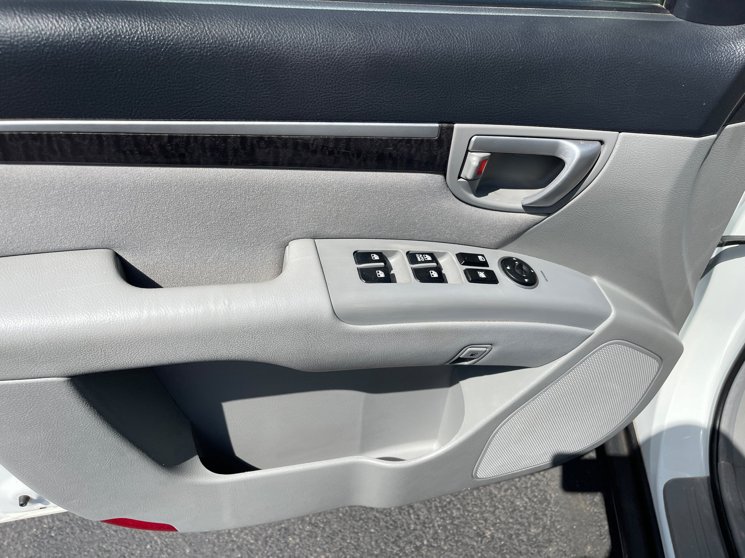 Used 2007 Hyundai Santa Fe GLS FWD image 11