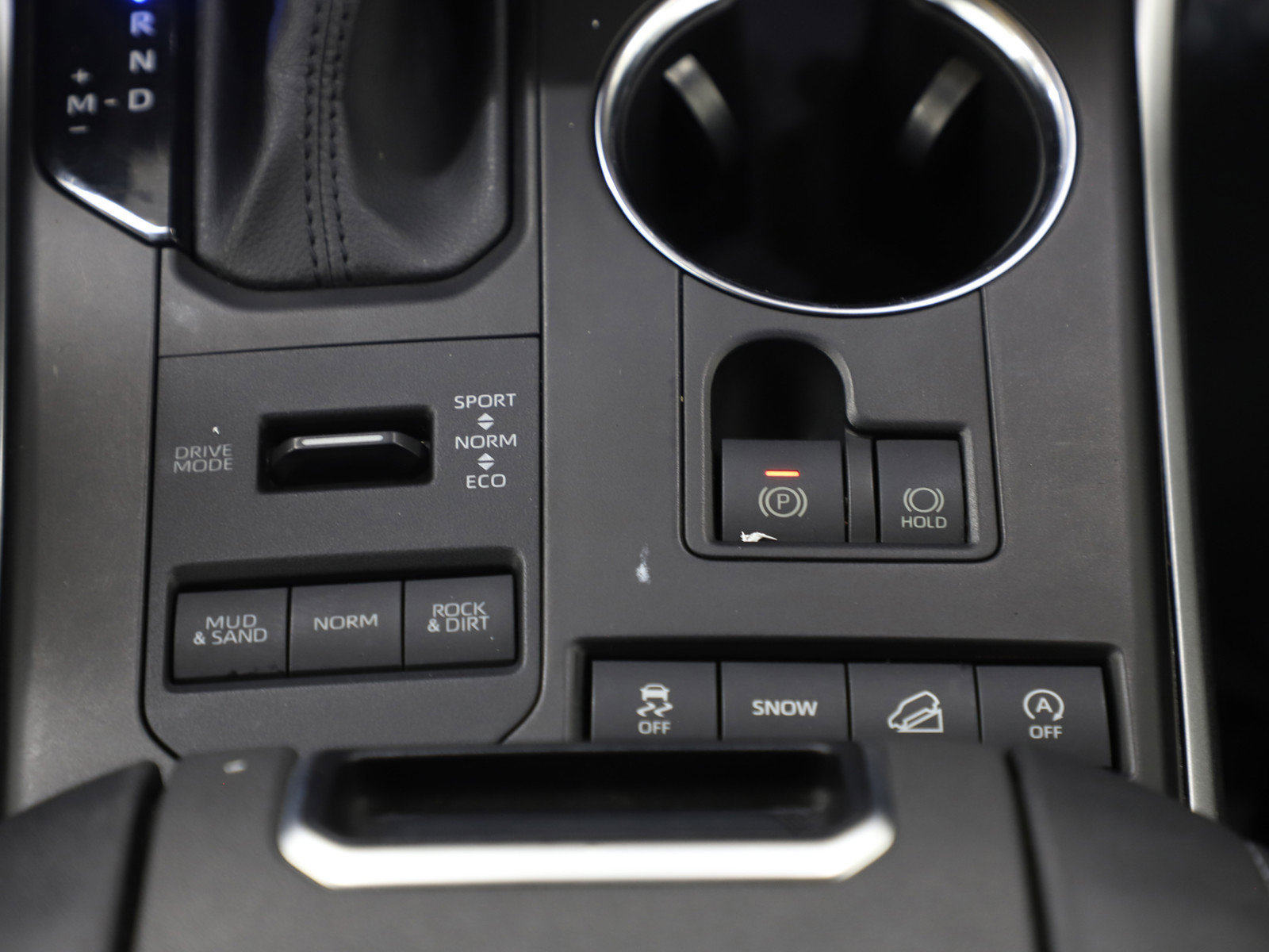 Used 2021 Toyota Highlander XLE image 18