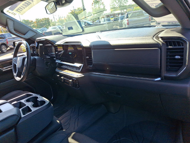 Used 2024 Chevrolet Silverado 1500 RST w/ Redline Edition AWD/4WD image 33