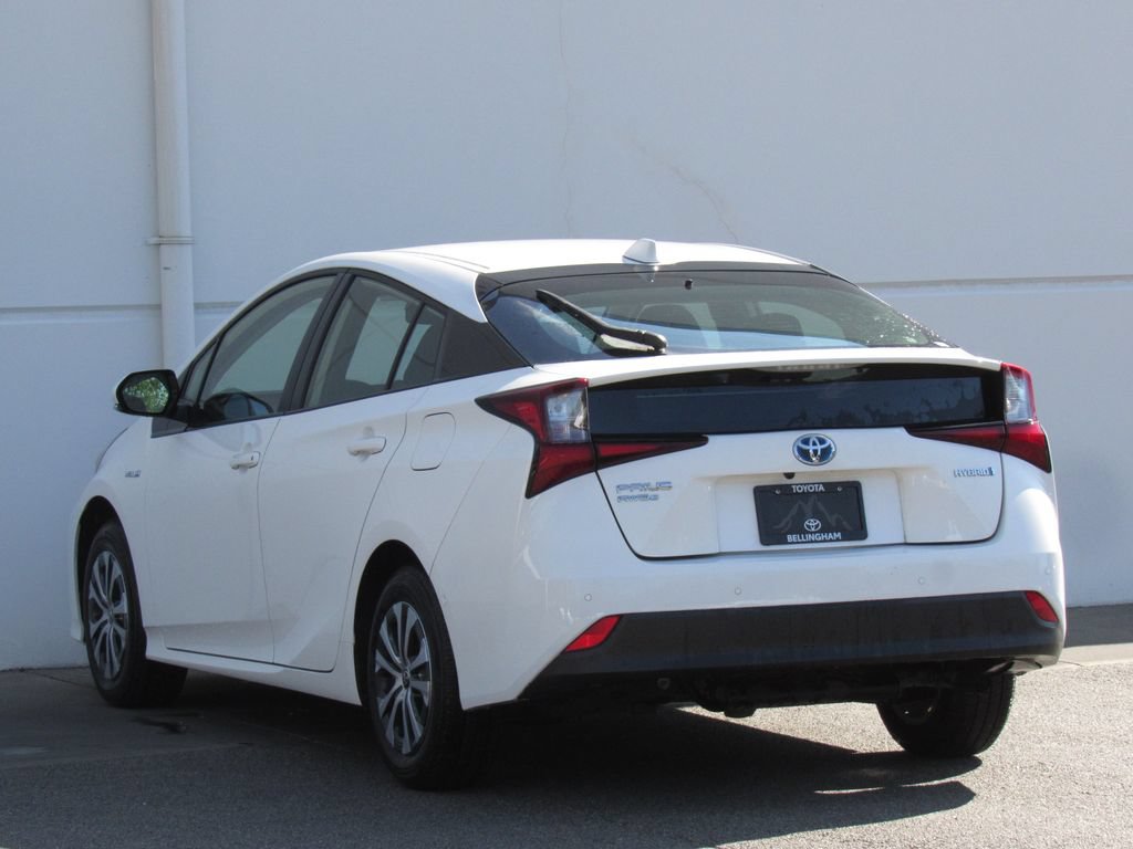 Certified 2020 Toyota Prius LE AWD/4WD image 5