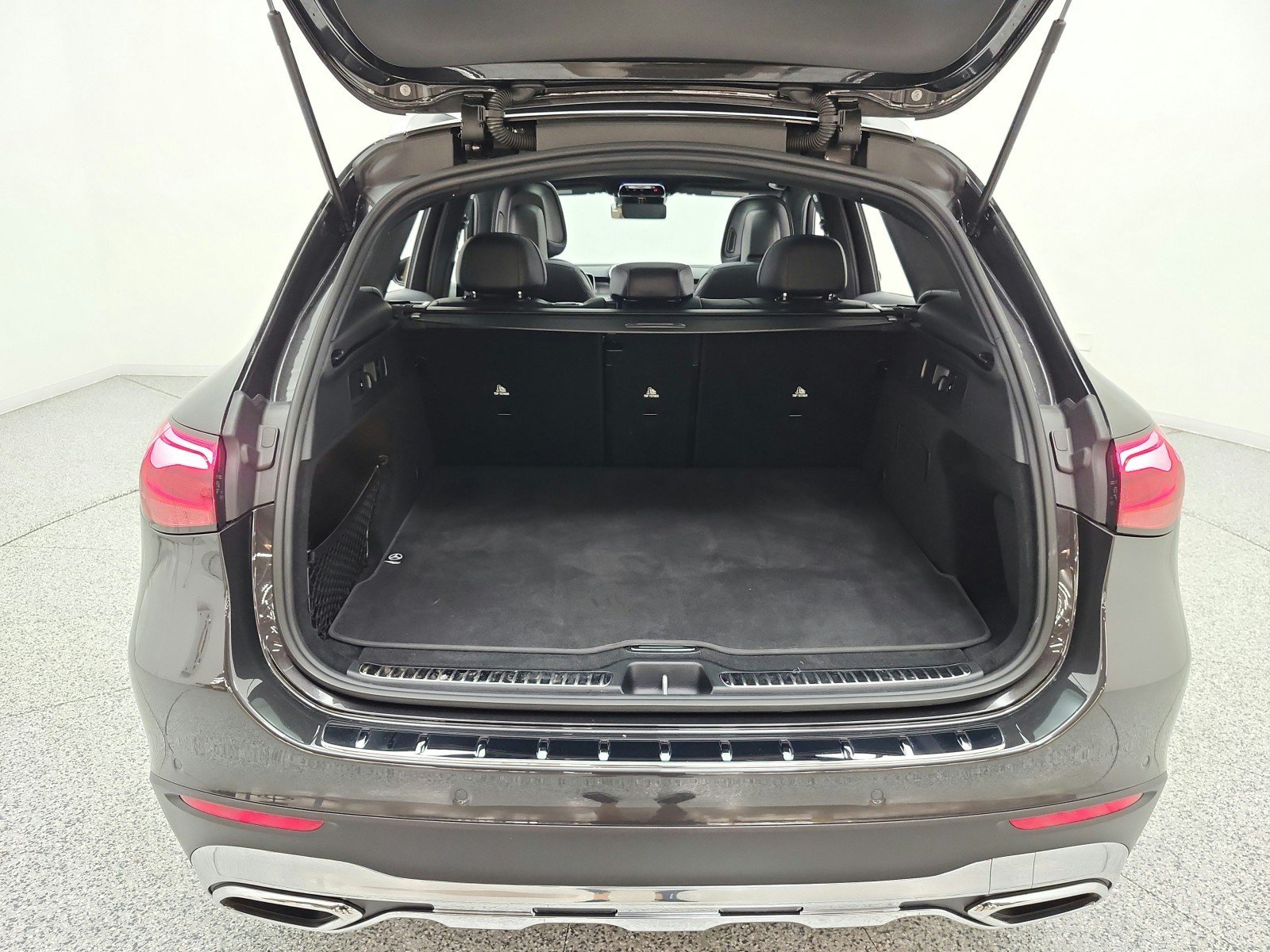 Certified 2026 Mercedes-Benz GLC 300 image 19