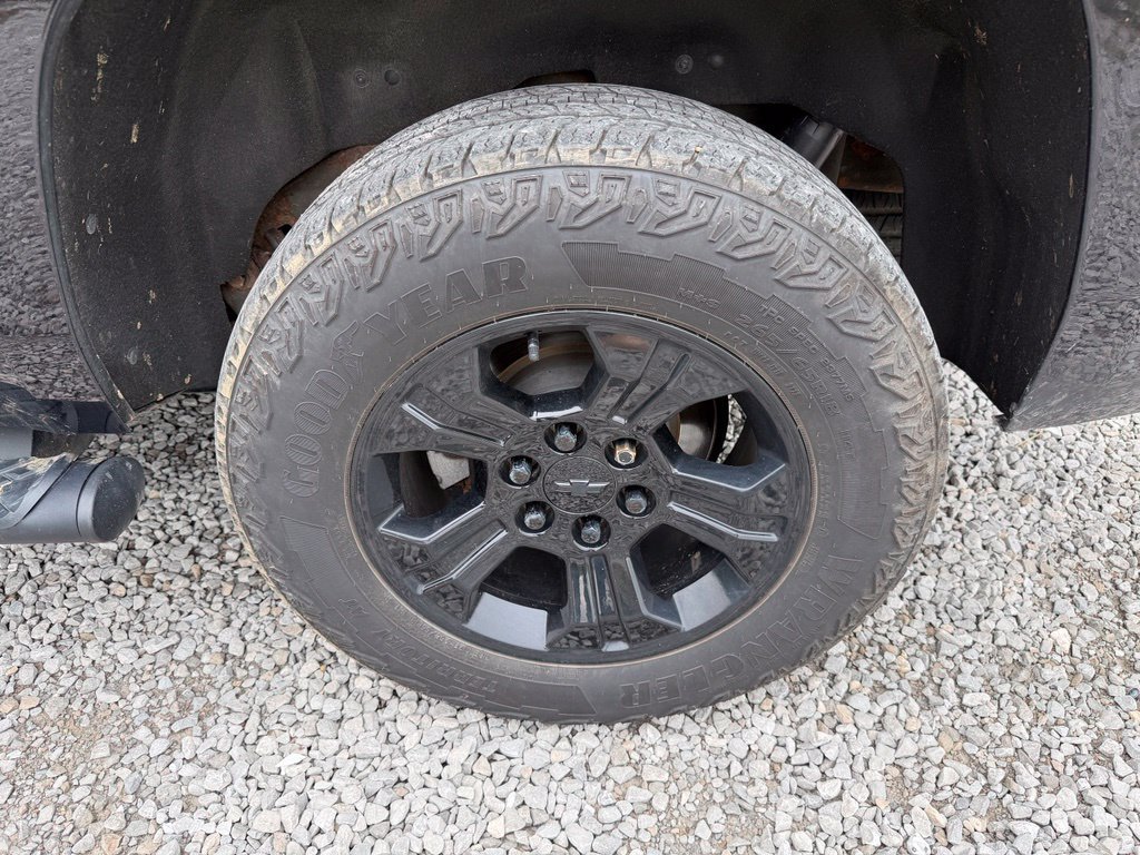 Used 2019 Chevrolet Tahoe LS AWD/4WD image 28
