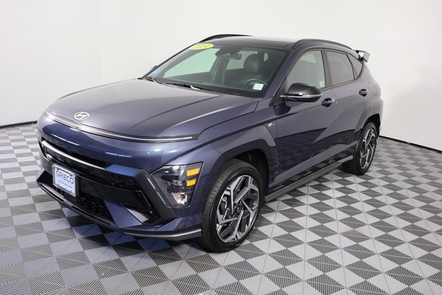 Used 2024 Hyundai Kona N Line image 4