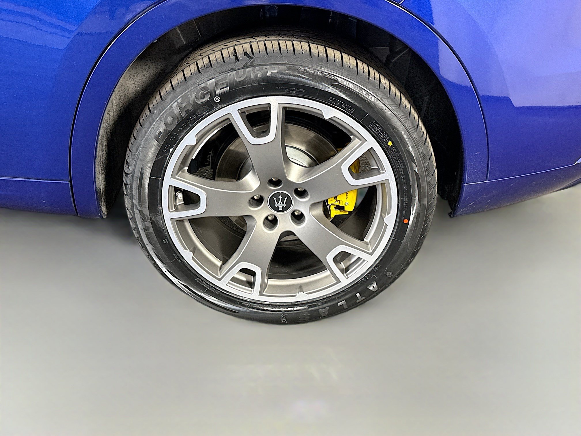 Used 2023 Maserati Levante GT AWD/4WD image 37