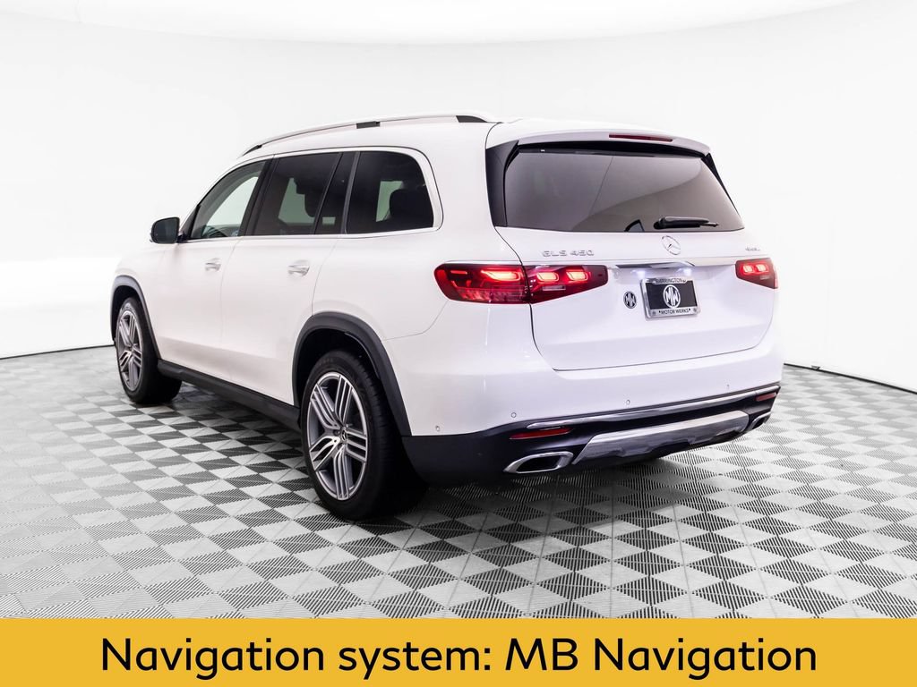 Used 2024 Mercedes-Benz GLS 450 4MATIC video 3