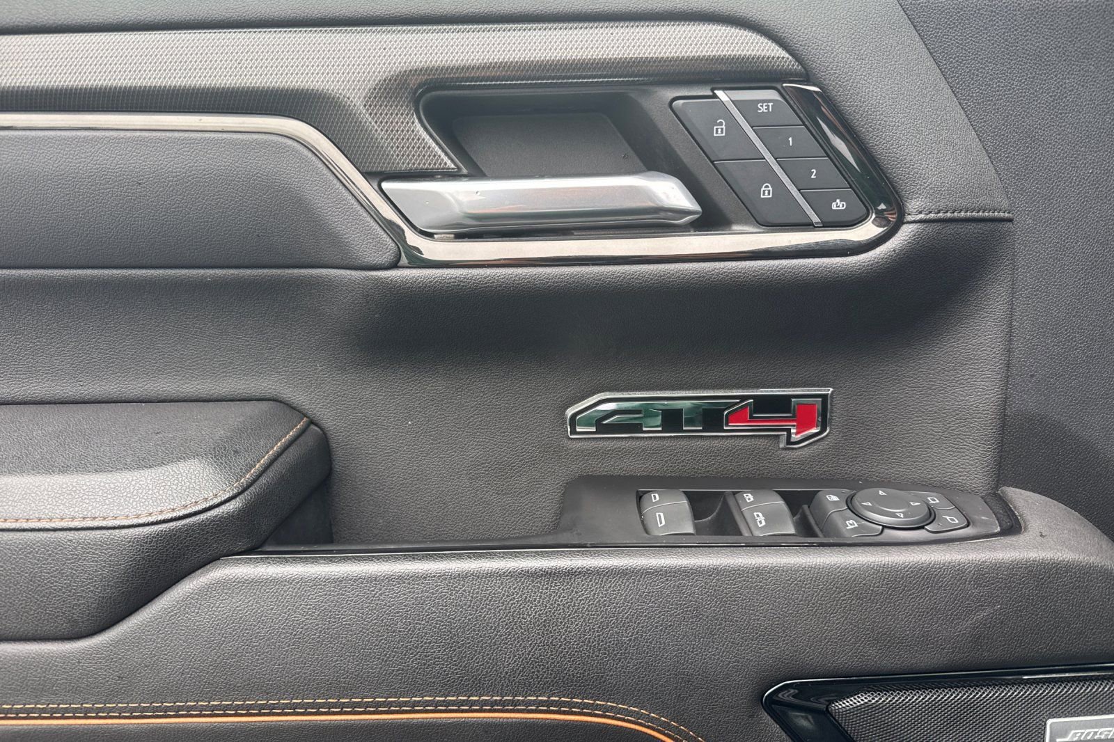 Used 2023 GMC Sierra 1500 AT4 w/ AT4 Premium Package image 10