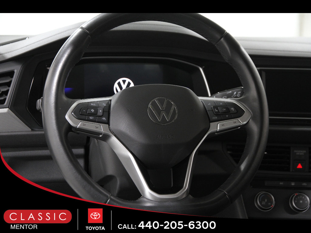 Used 2024 Volkswagen Jetta S image 7