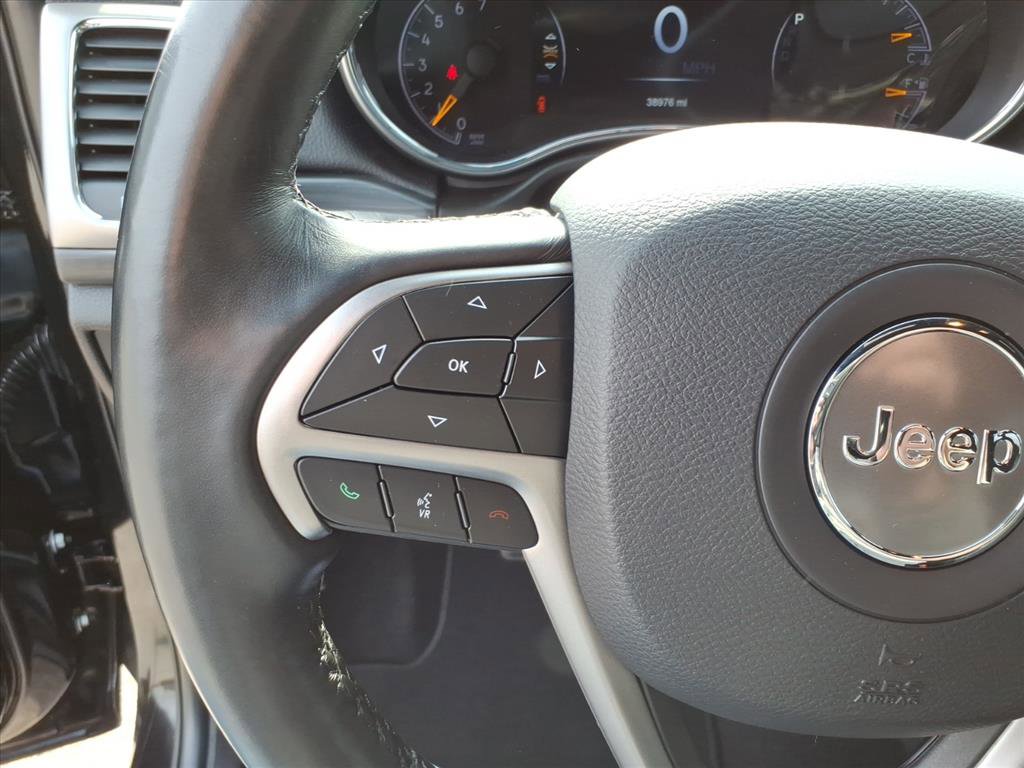 Used 2020 Jeep Grand Cherokee Altitude image 16