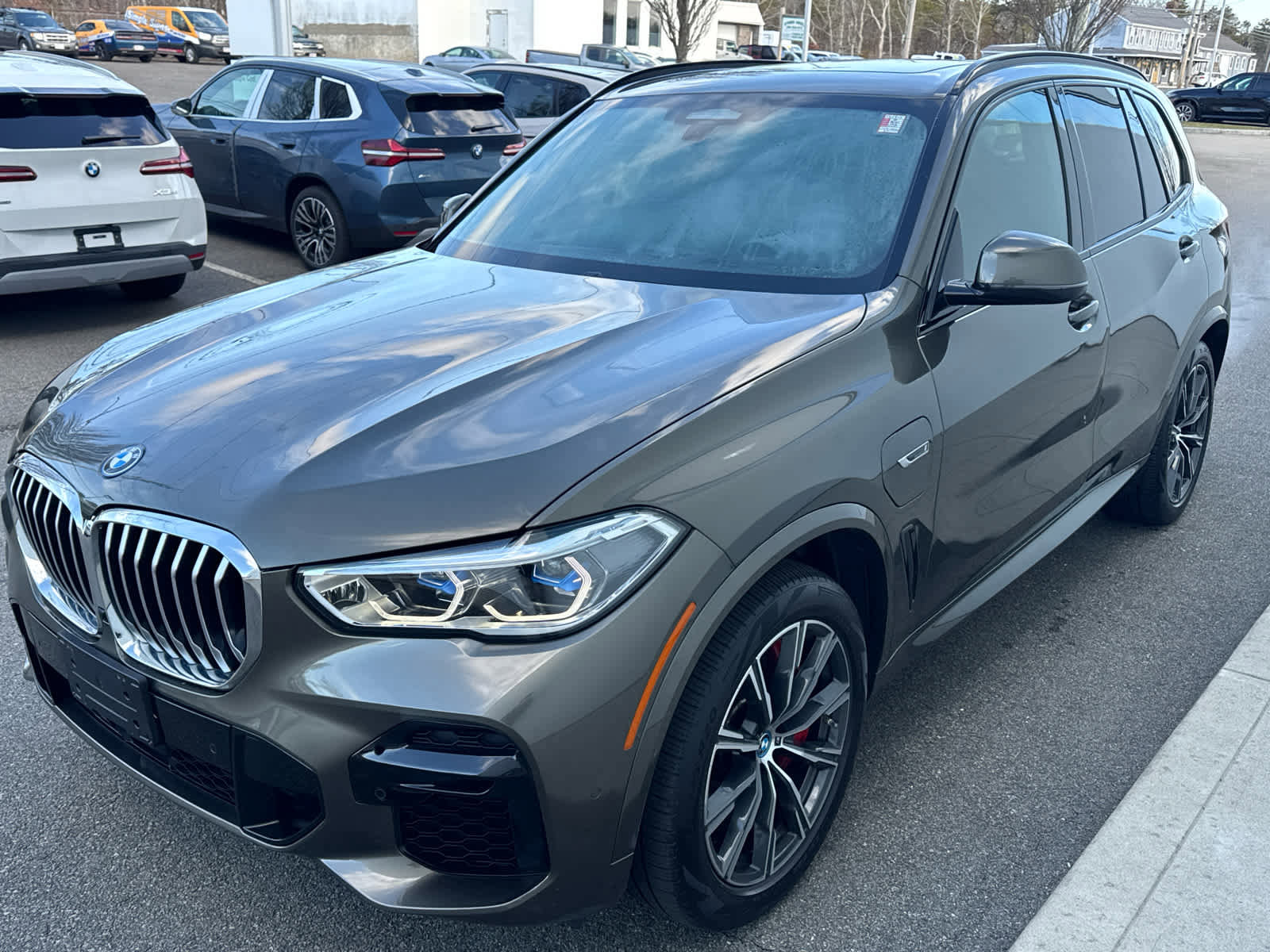 Certified 2023 BMW X5 xDrive45e w/ Executive Package image 7