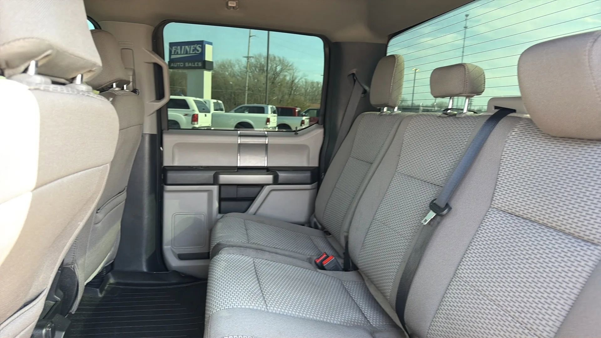 Used 2020 Ford F350 XLT w/ XLT Premium Package AWD/4WD image 45