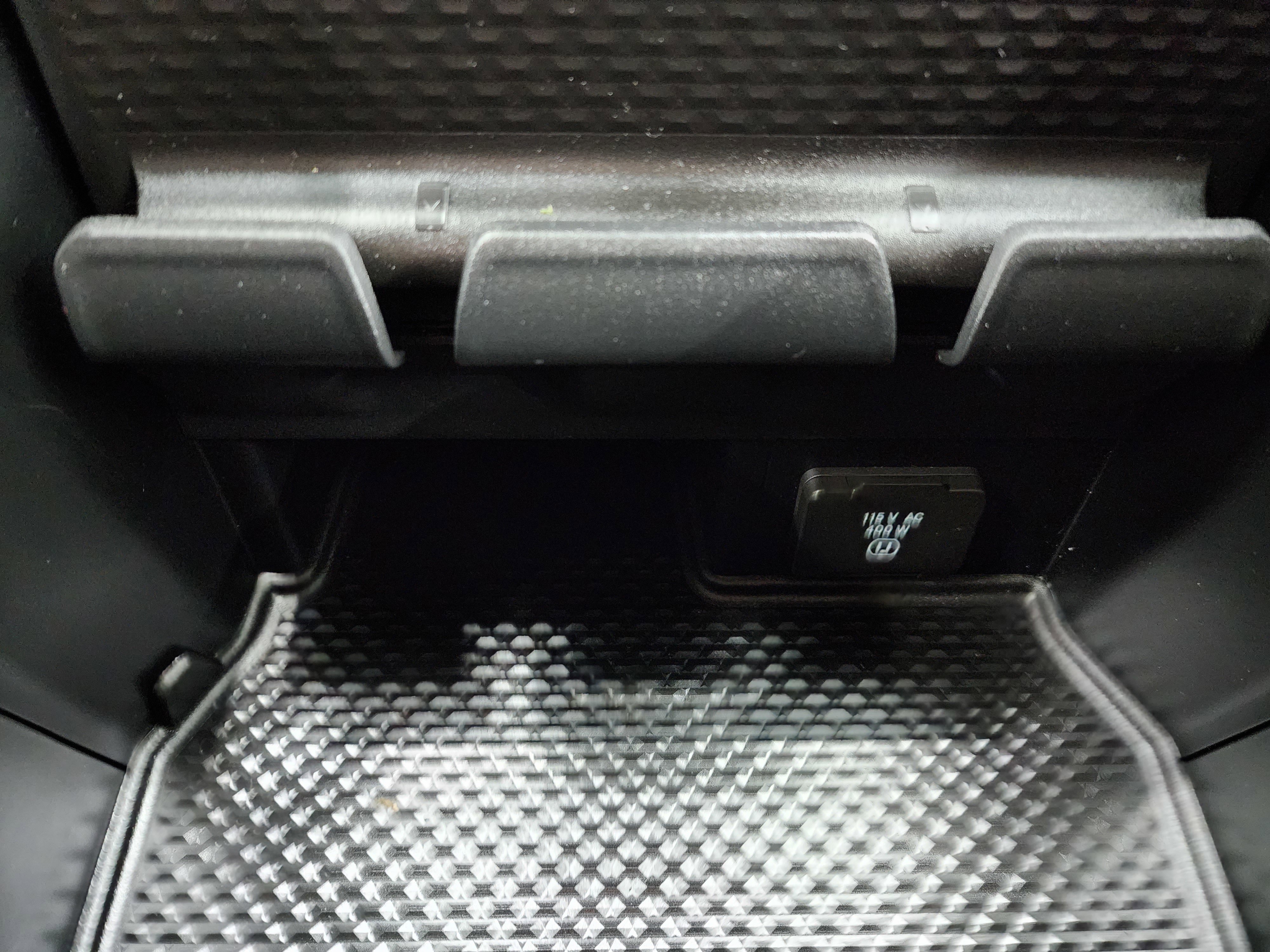 Used 2024 RAM 3500 Big Horn w/ Sport Appearance Package image 66