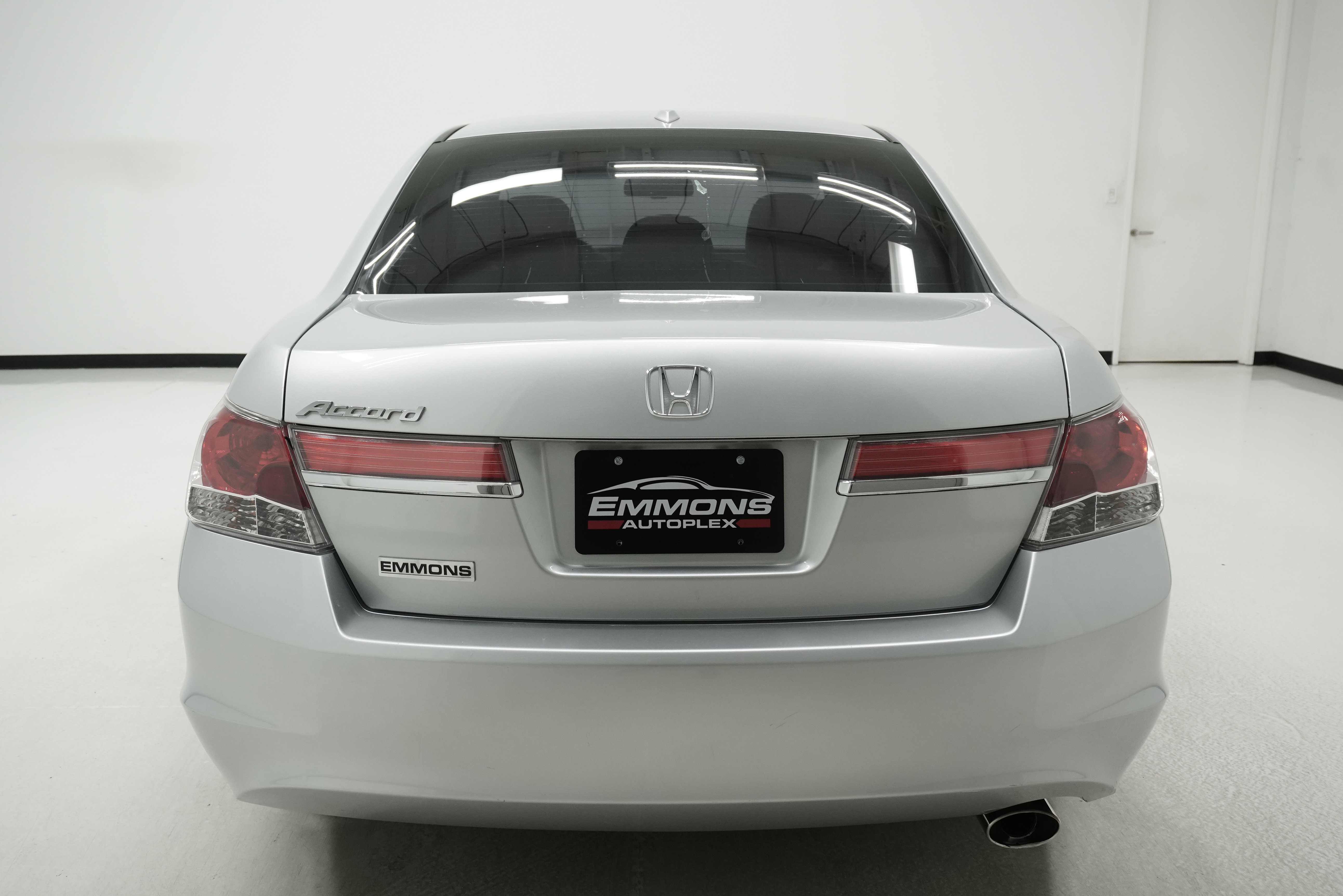 Used 2012 Honda Accord EX-L image 5