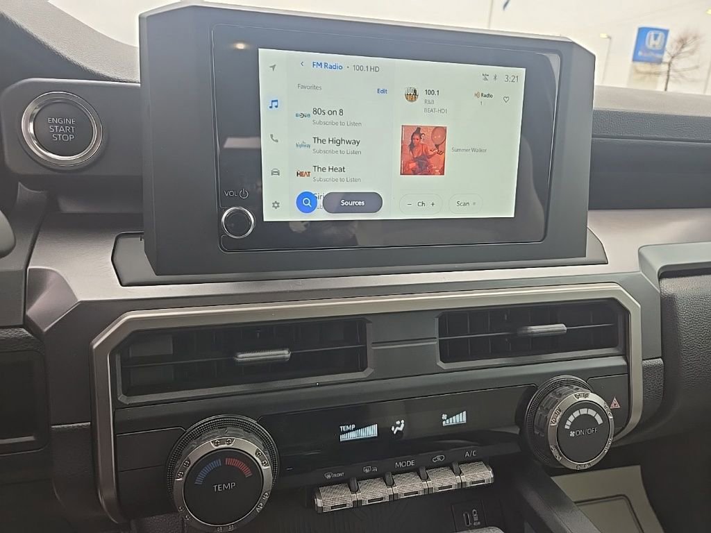 Used 2025 Toyota 4Runner SR5 image 24