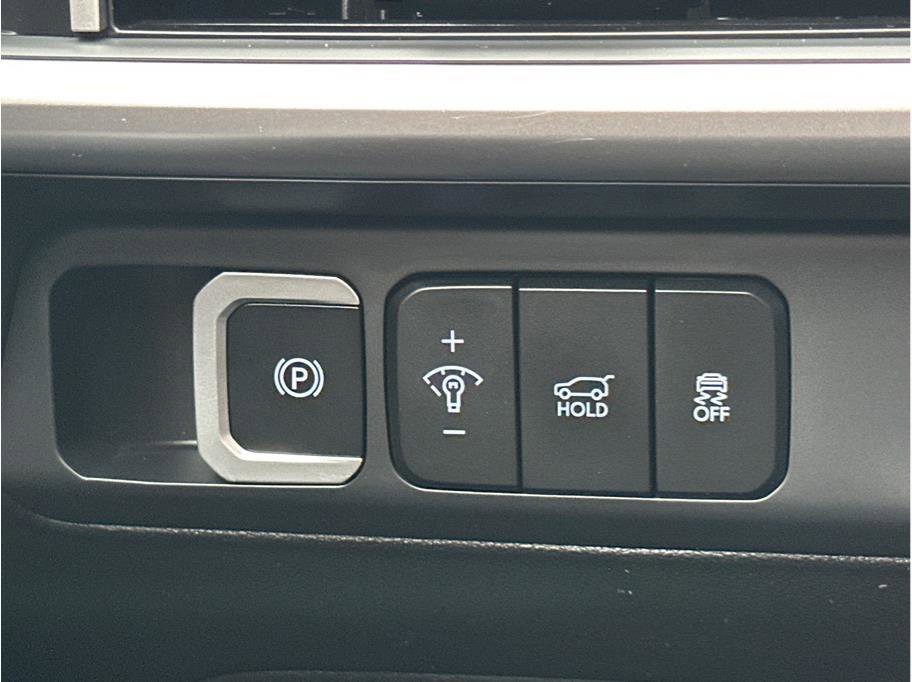 Used 2024 Hyundai Santa Fe SEL image 39