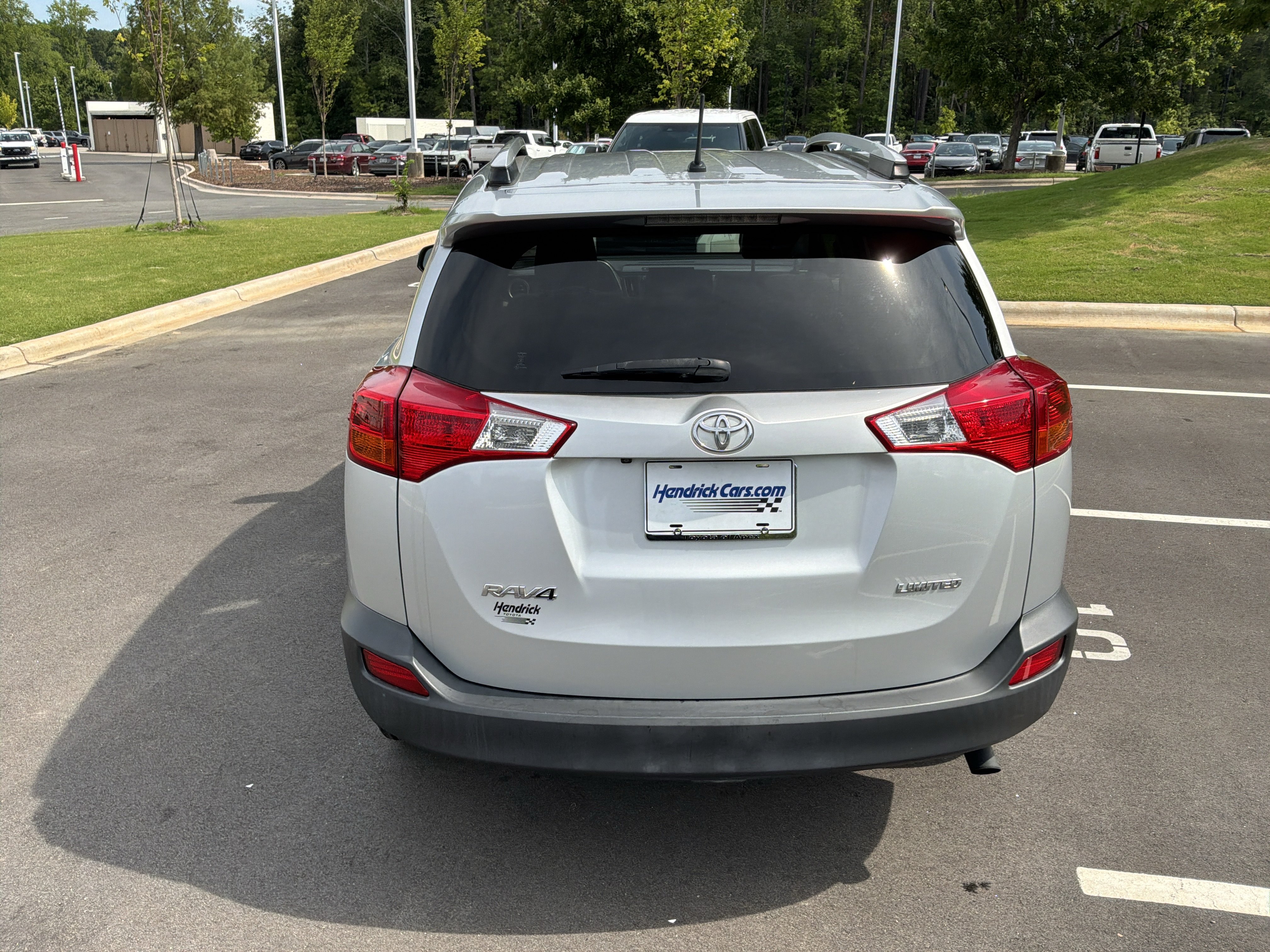 Used 2013 Toyota RAV4 Limited FWD image 9