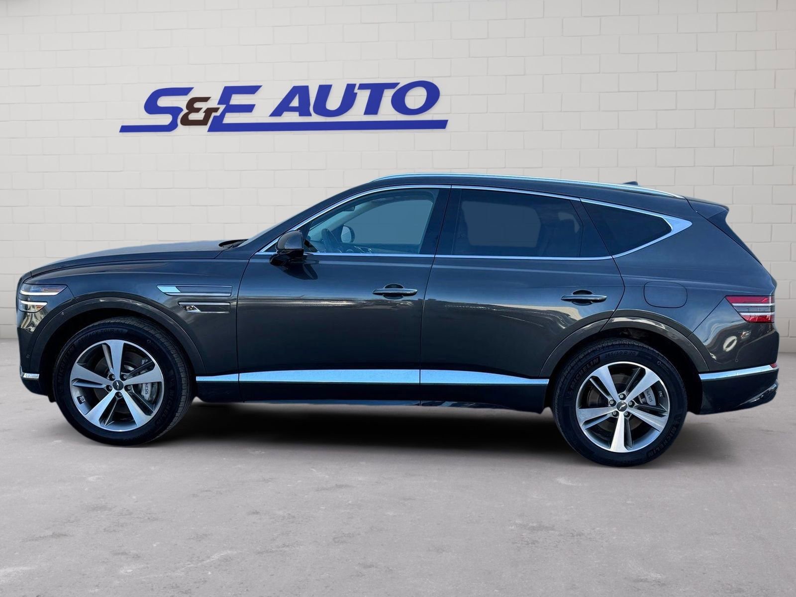 Used 2024 Genesis GV80 2.5T w/ Advanced Package image 2