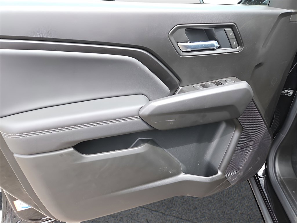 New 2025 Chevrolet Colorado LT w/ LT Convenience Package image 18