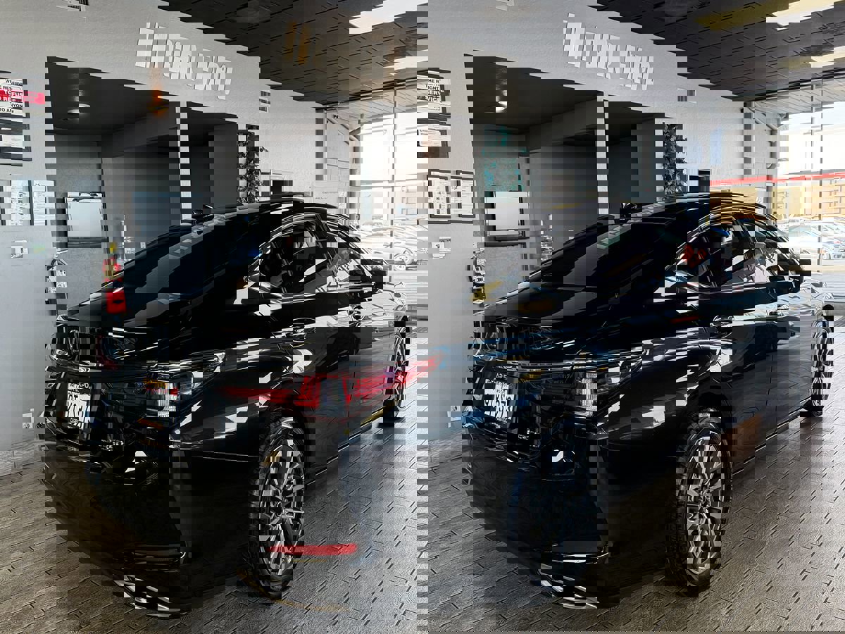 Used 2022 Lexus ES 350 ES 350 Sedan 4D image 4