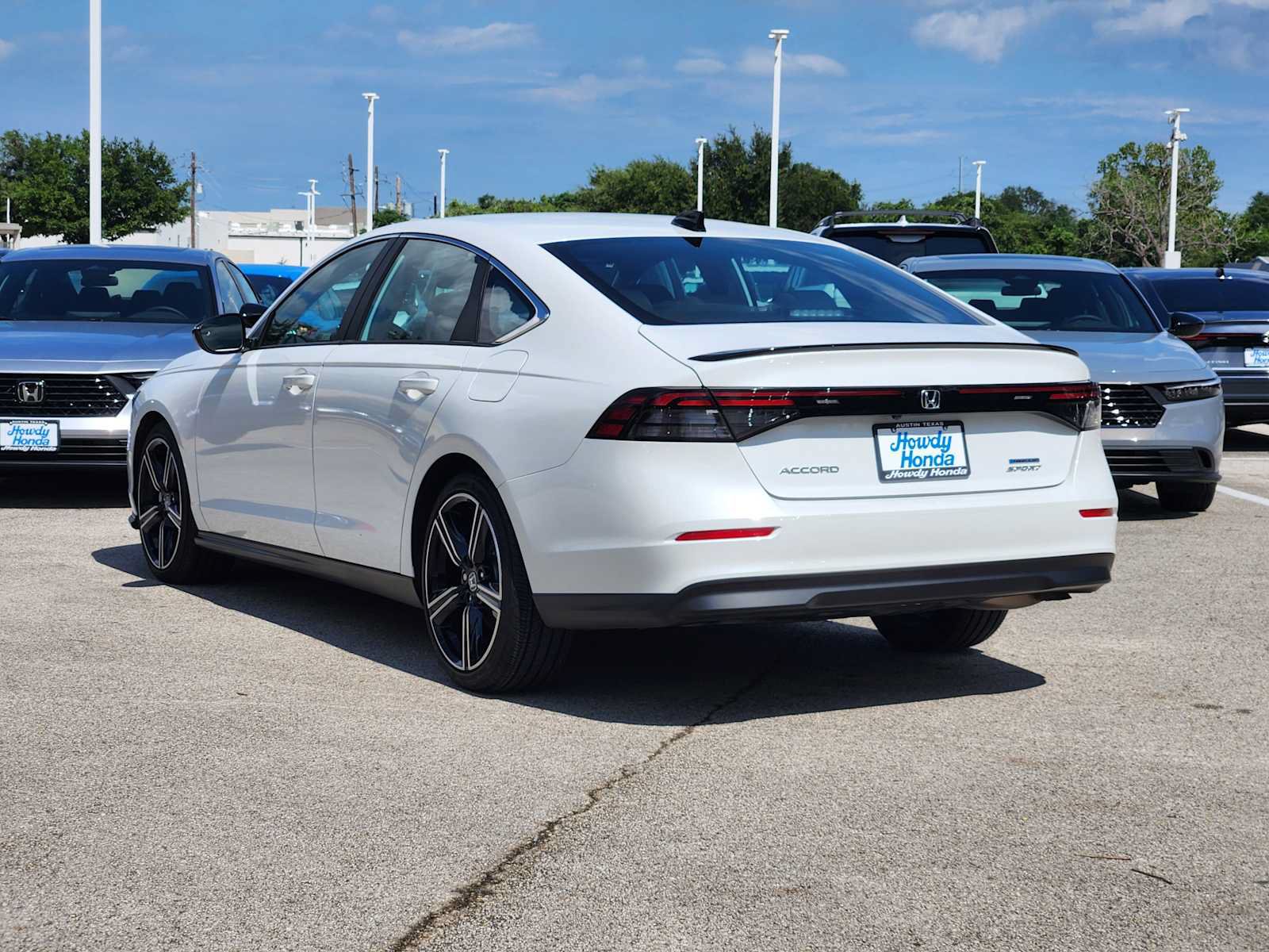 Used 2025 Honda Accord Sport image 5