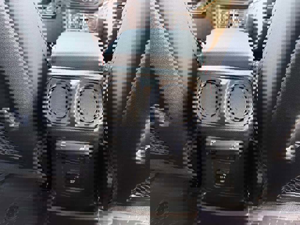 New 2026 Jeep Wrangler Unlimited Rubicon image 22