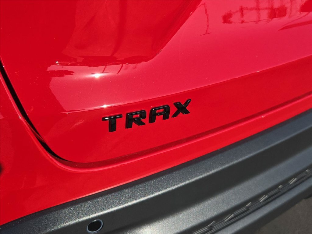 New 2026 Chevrolet Trax LT w/ Driver Confidence Package FWD image 22