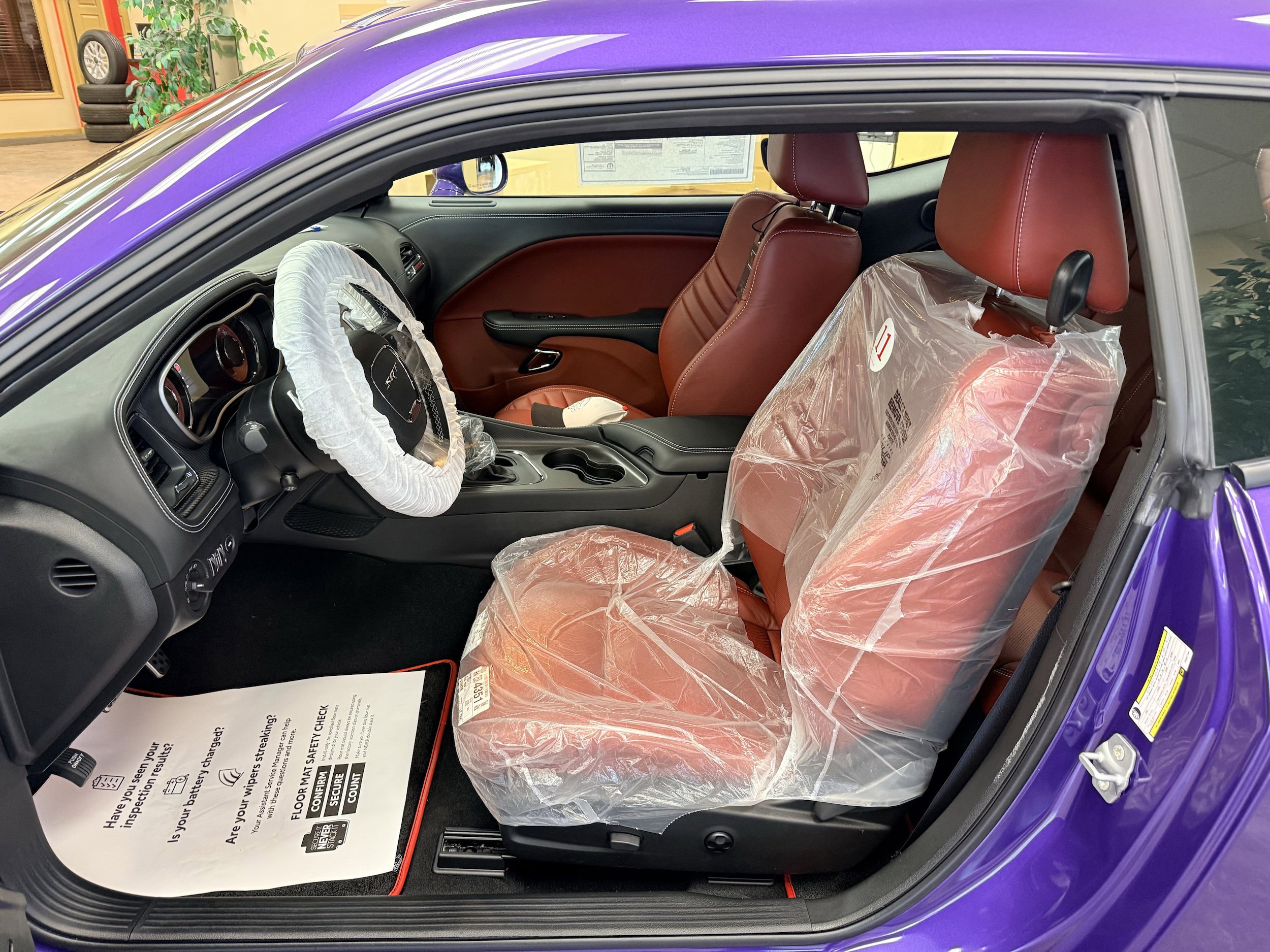 Used 2023 Dodge Challenger SRT Hellcat image 6