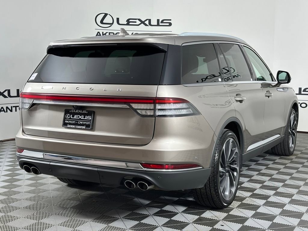 Used 2020 Lincoln Aviator Reserve w/ Equipment Group 202A image 7