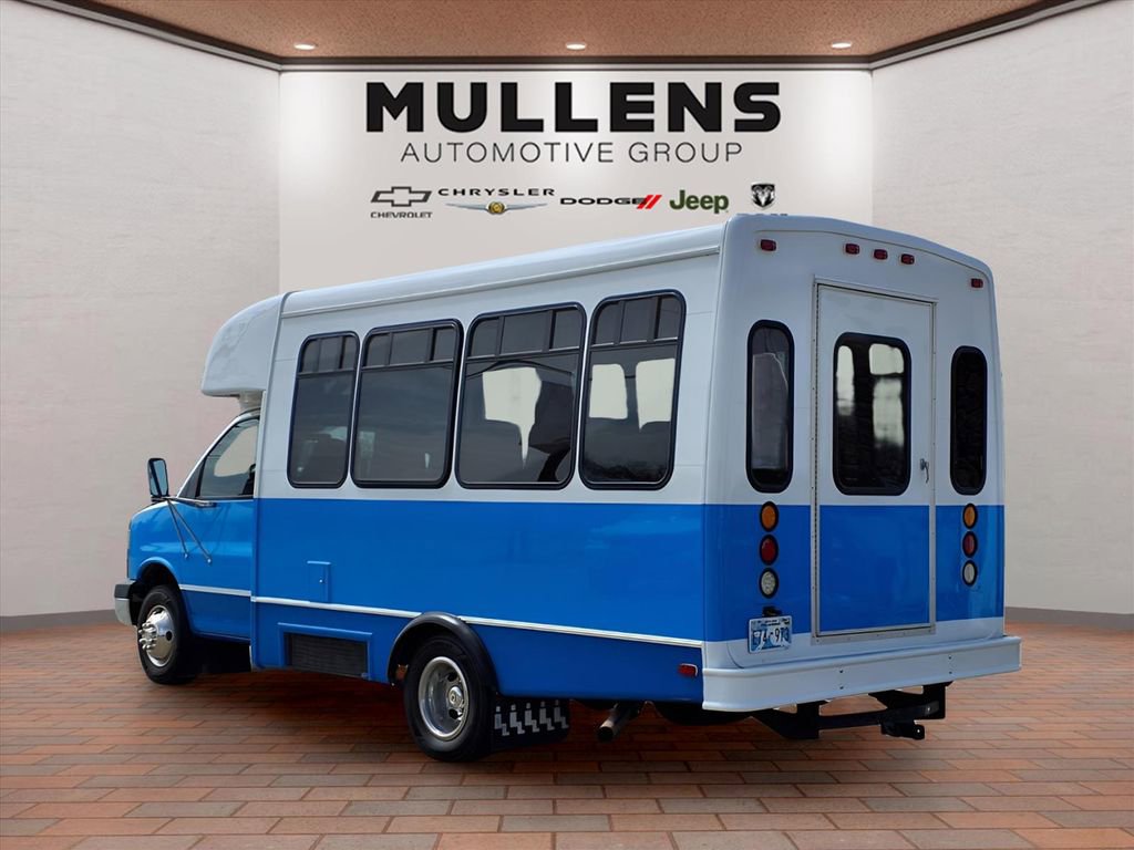 Used 2005 Chevrolet Express 3500 w/ RV Package image 7