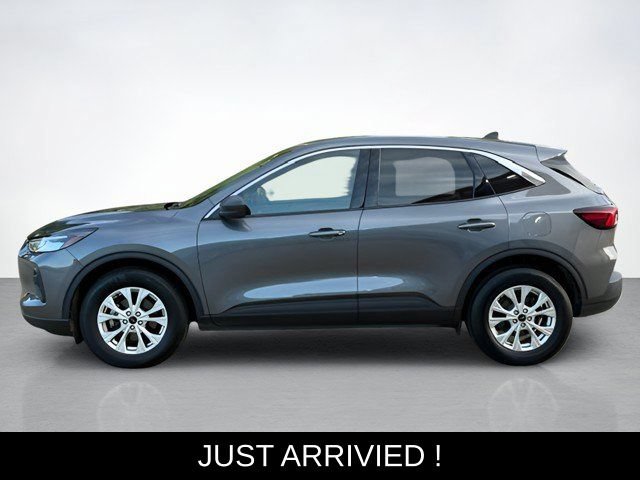 Used 2023 Ford Escape Active w/ Tech Pack #1 AWD/4WD image 6