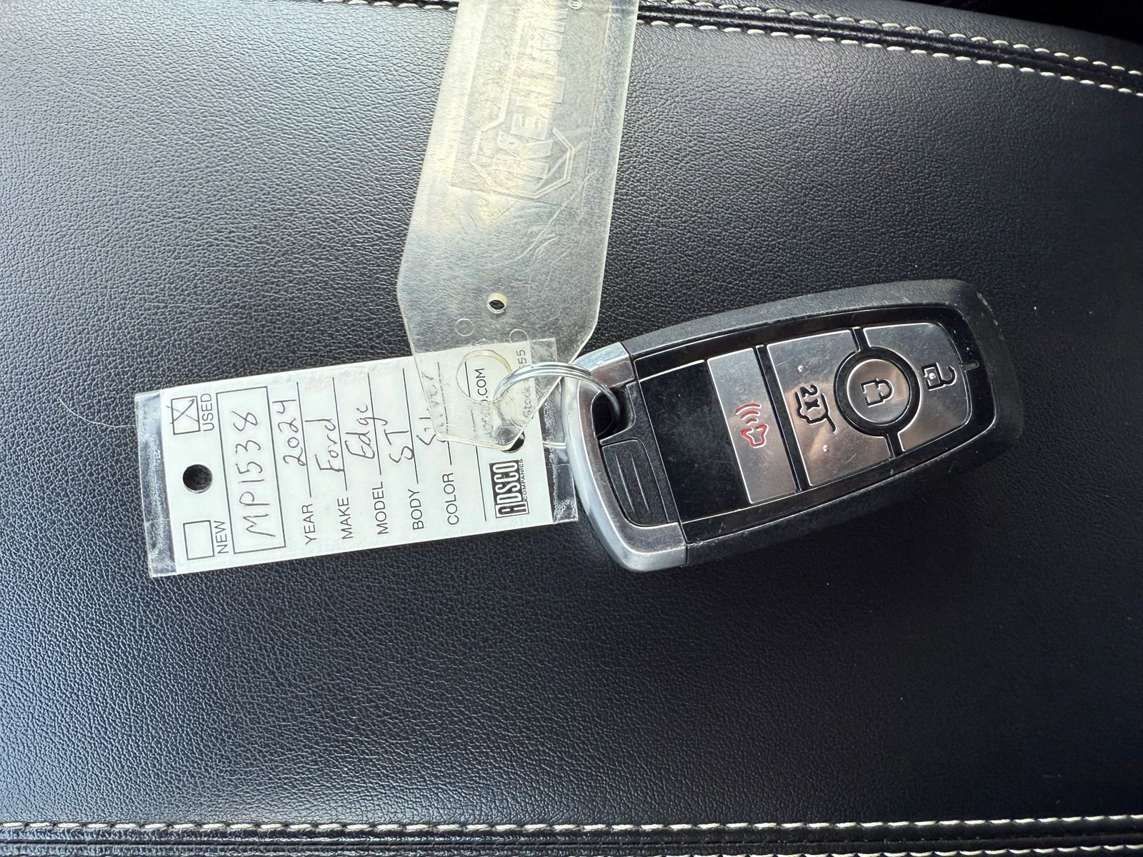 Used 2024 Ford Edge ST image 31