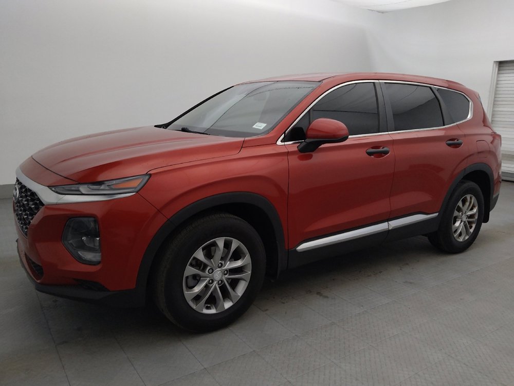 Used 2019 Hyundai Santa Fe SE image 2