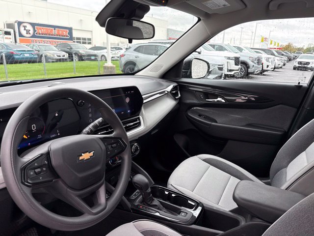 Used 2026 Chevrolet TrailBlazer LT FWD image 11