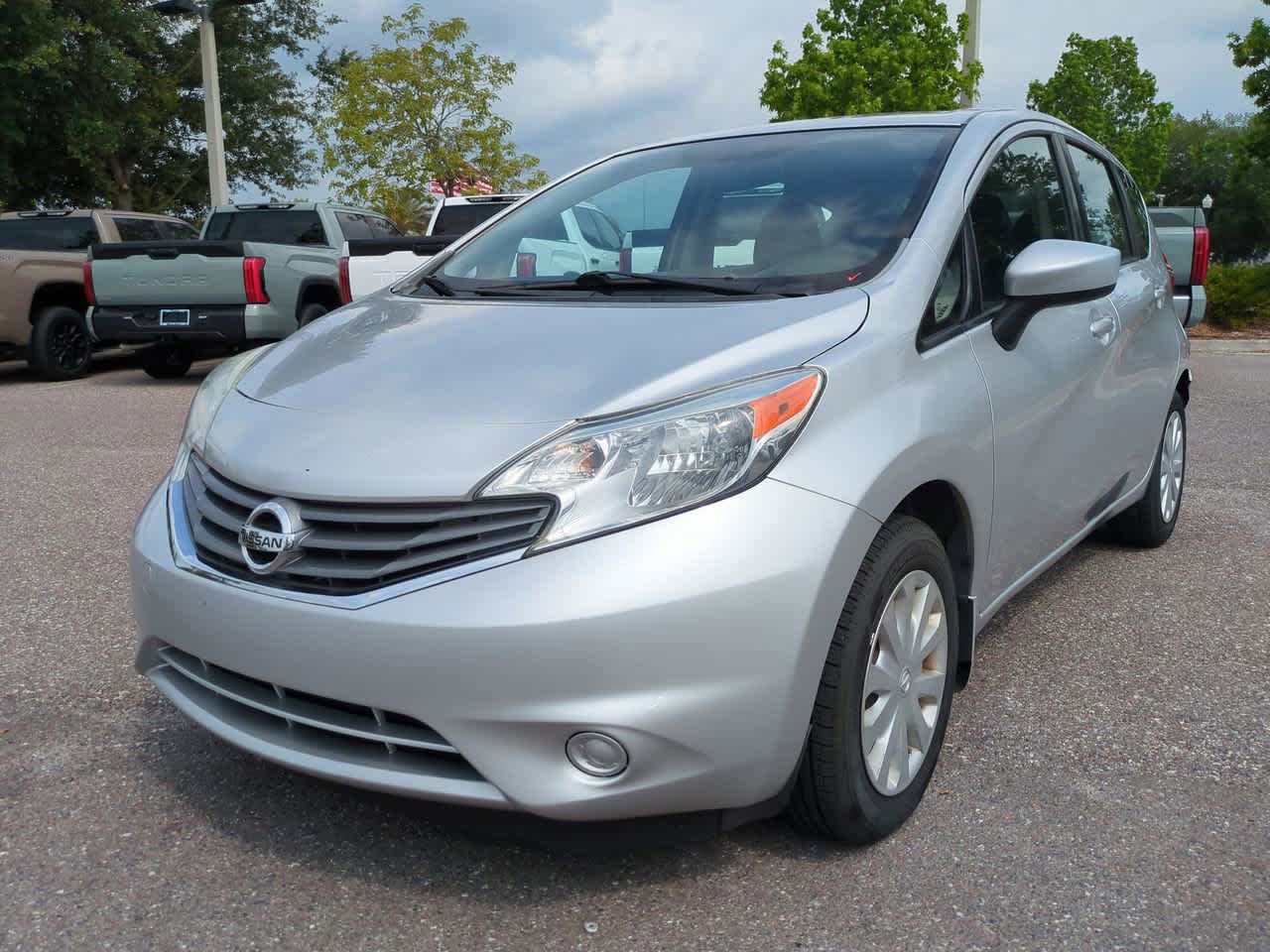 Used 2016 Nissan Versa Note S Plus FWD image 2