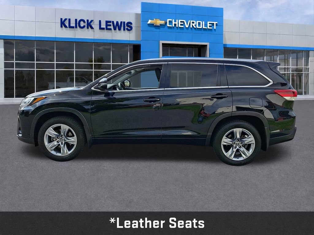 Used 2019 Toyota Highlander Limited AWD/4WD image 4