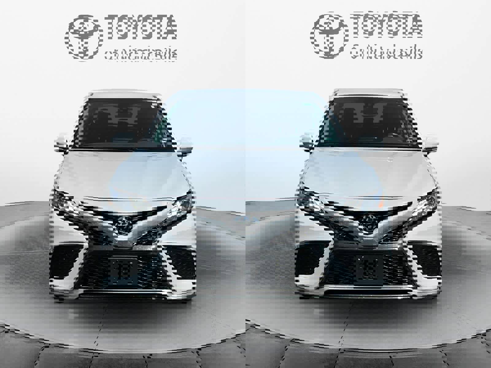 Used 2024 Toyota Camry XSE FWD image 9