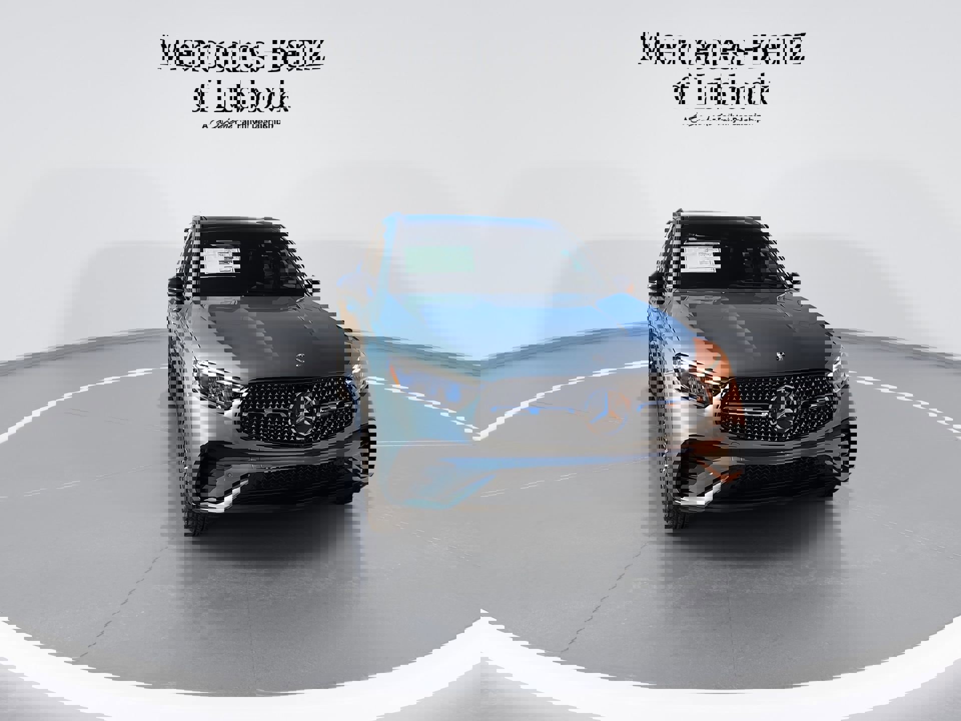 New 2025 Mercedes-Benz GLC 350e 4MATIC image 3