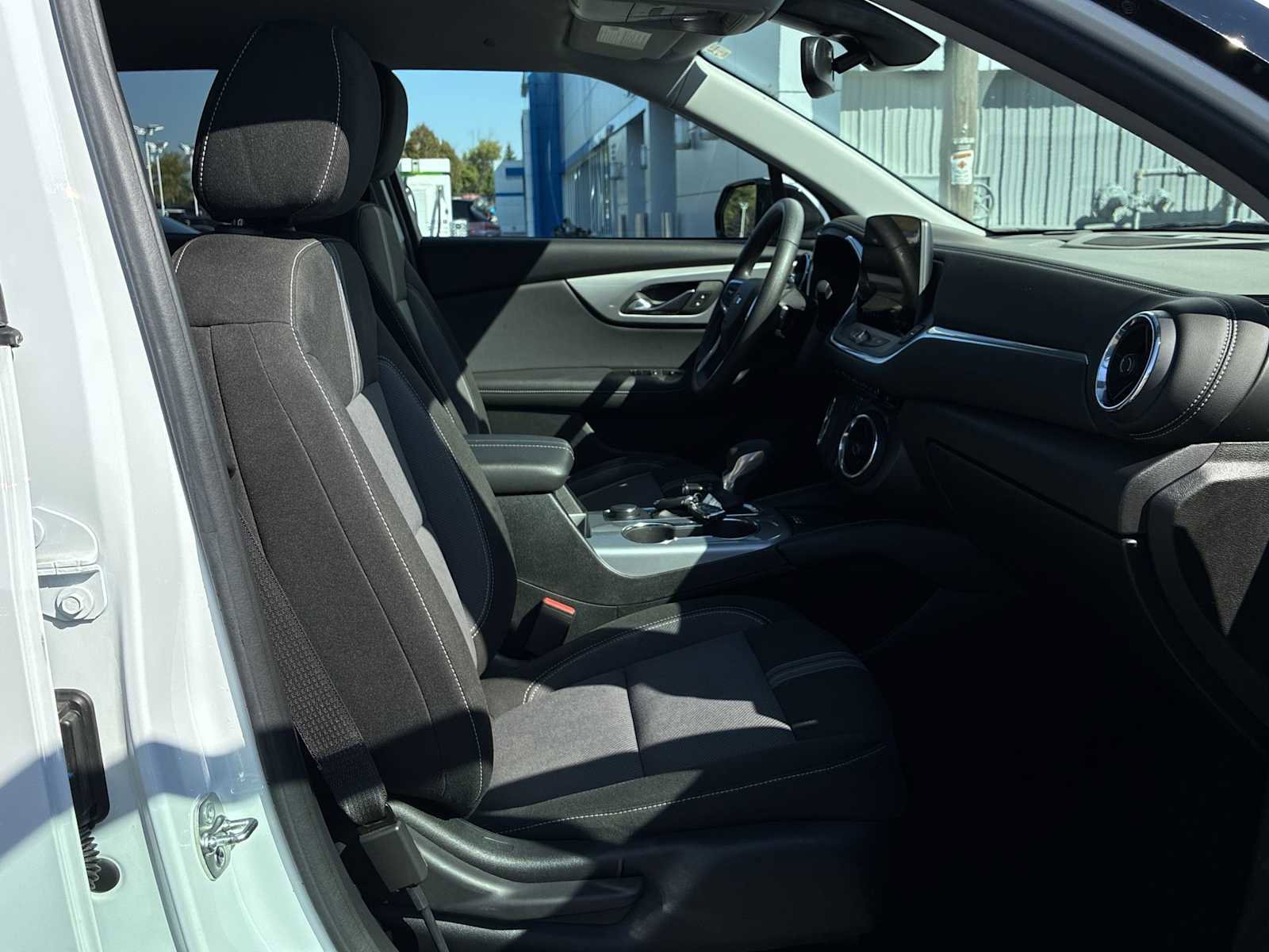 Certified 2023 Chevrolet Blazer LT w/ Convenience Package image 27
