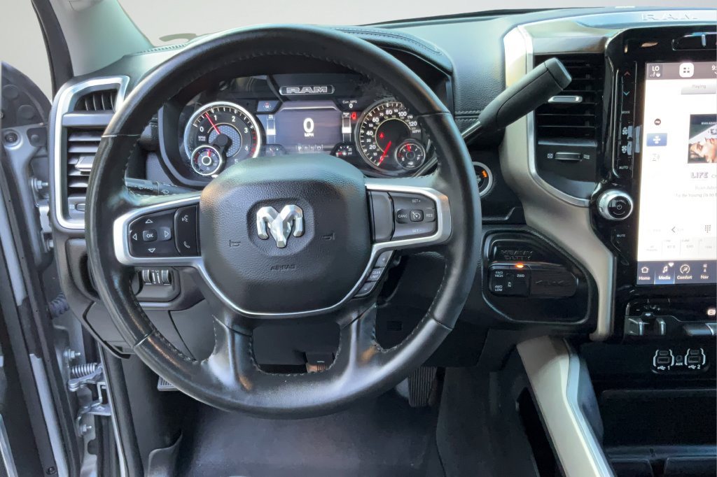 Used 2024 RAM 2500 Laramie AWD/4WD image 12
