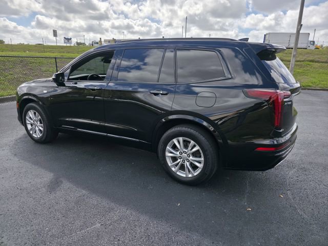 Used 2025 Cadillac XT6 Luxury image 7