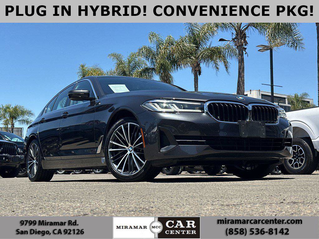 Used 2021 BMW 530e w/ Convenience Package RWD image 1