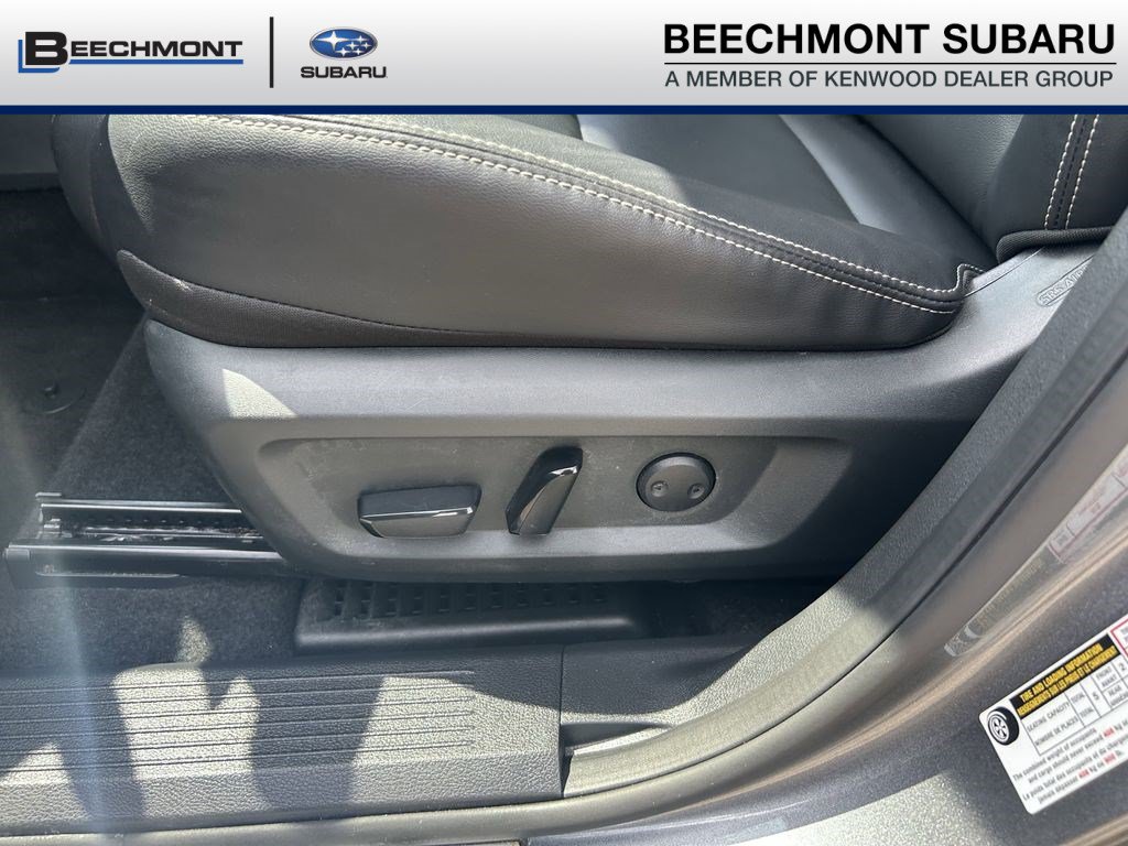 Used 2023 Nissan Rogue SL AWD/4WD image 21