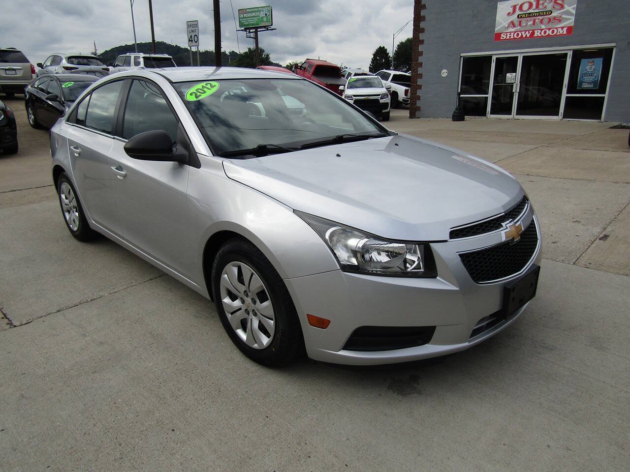 Used 2012 Chevrolet Cruze LS w/ Connectivity Package FWD image 2