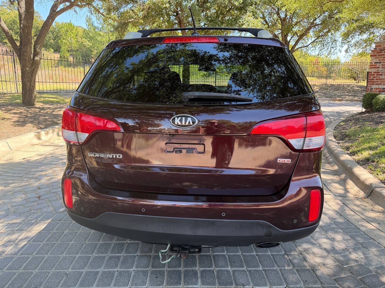 Used 2015 Kia Sorento LX AWD/4WD image 6
