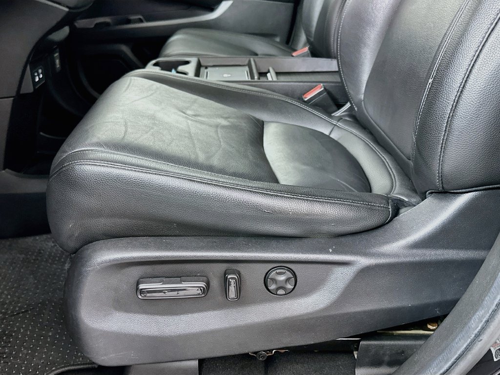 Certified 2025 Honda Odyssey EX-L image 18
