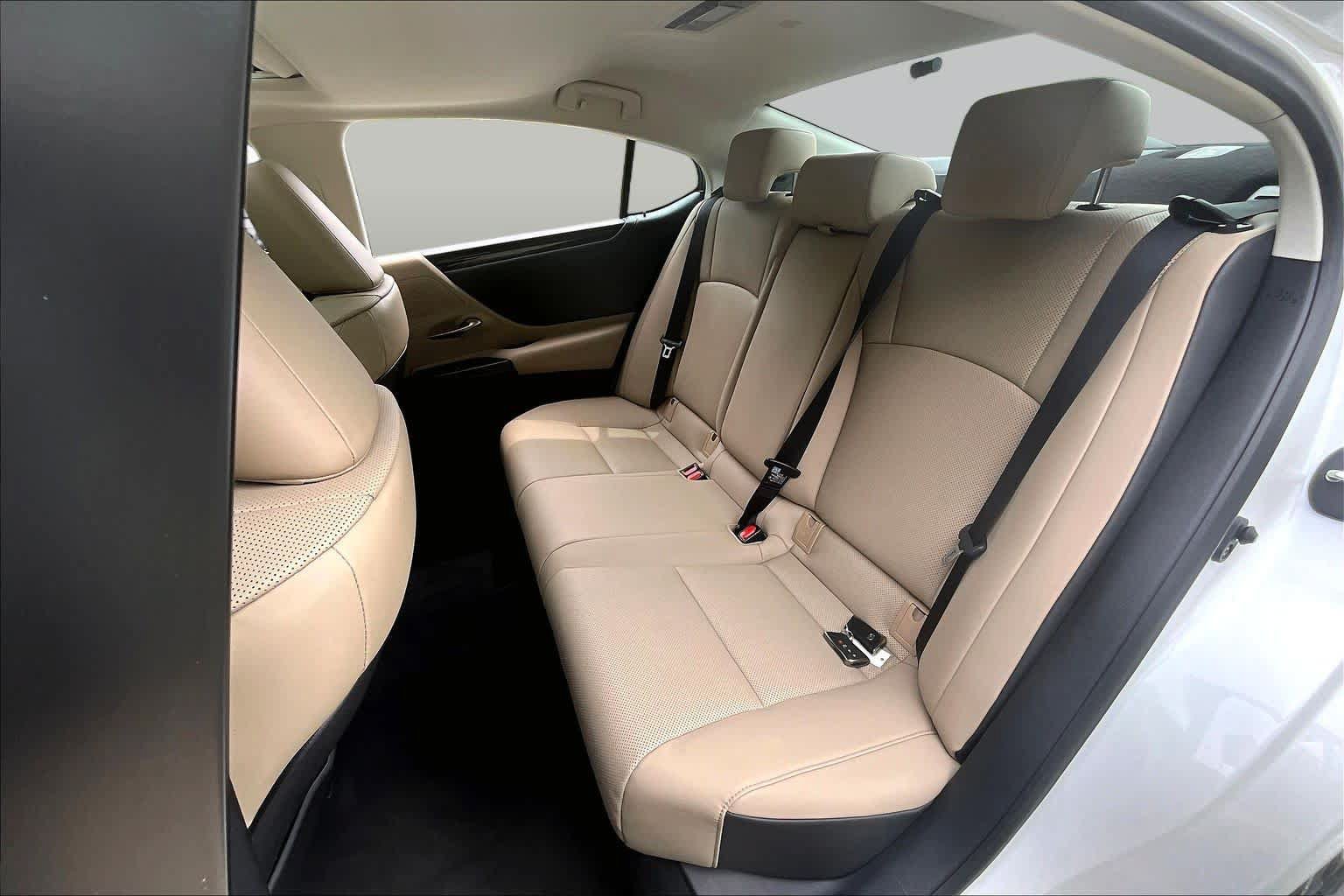 Used 2021 Lexus ES 350 w/ Premium Package FWD image 20
