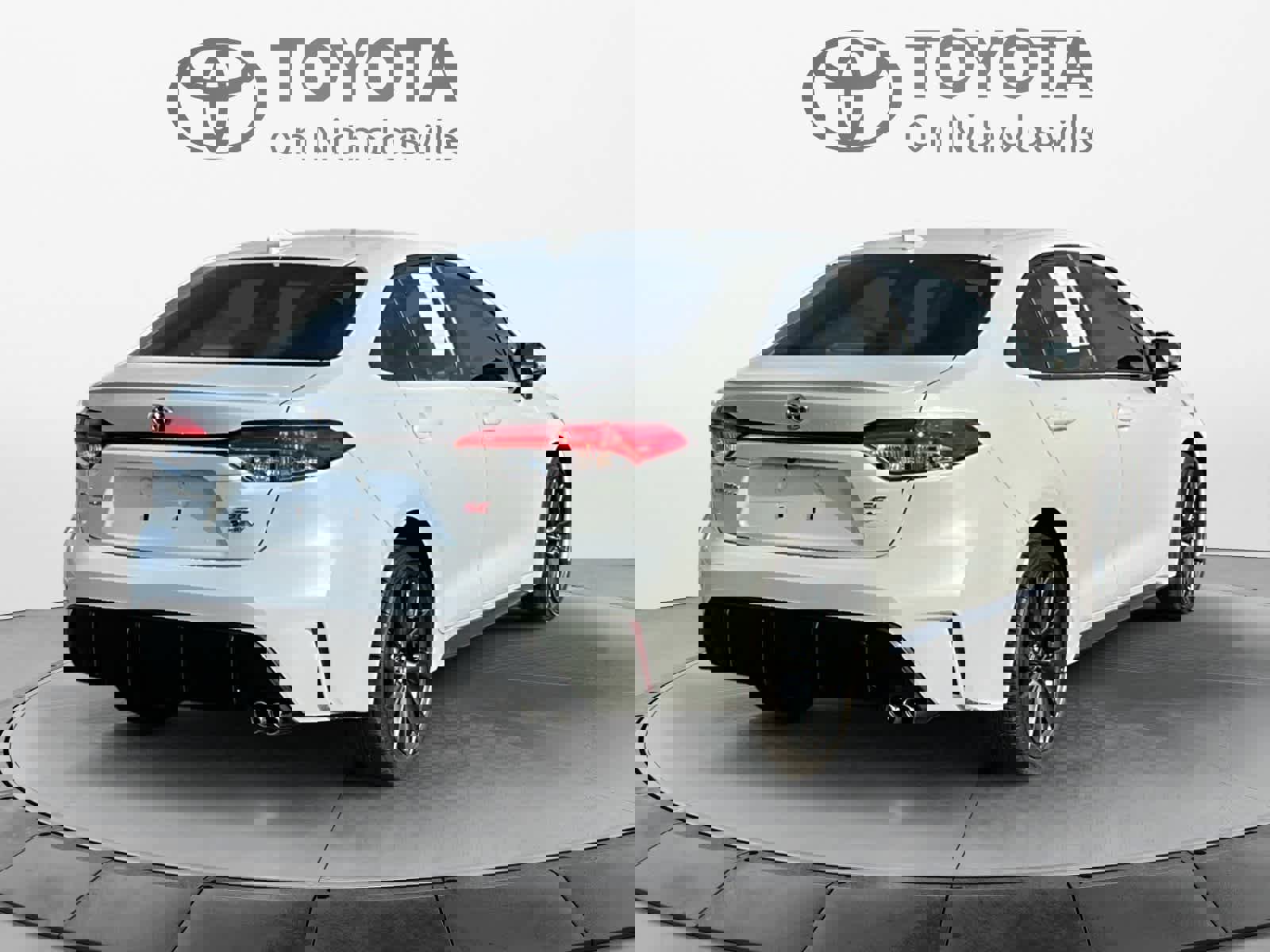 Used 2025 Toyota Corolla SE image 5