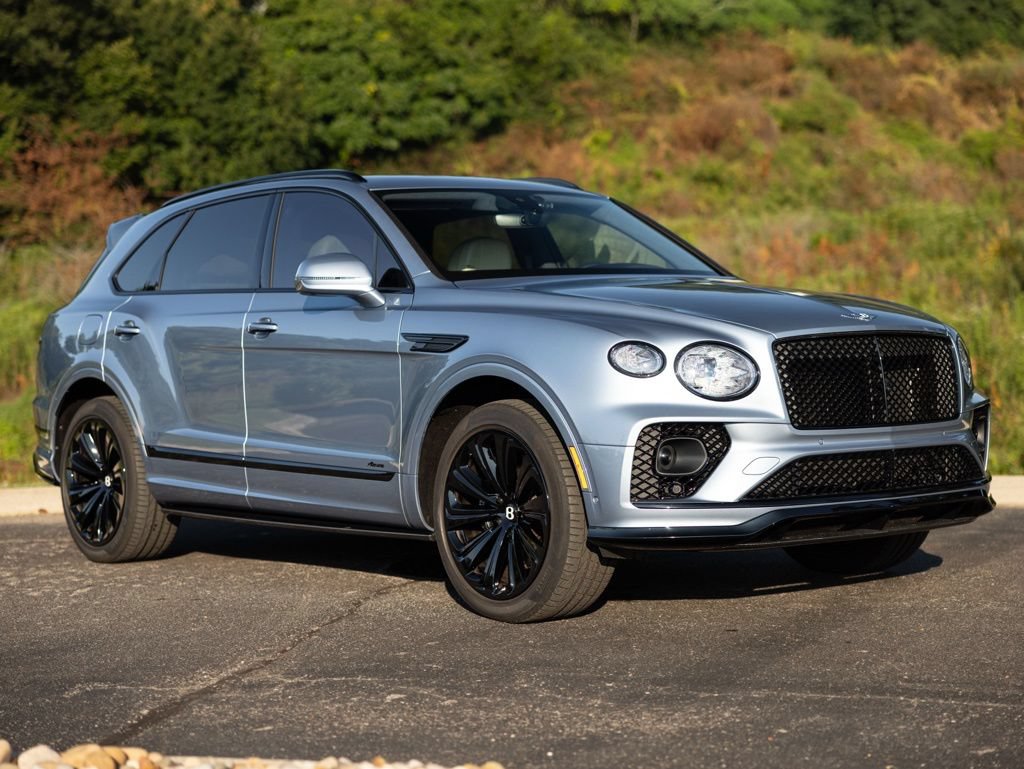 Used 2023 Bentley Bentayga AWD/4WD image 14